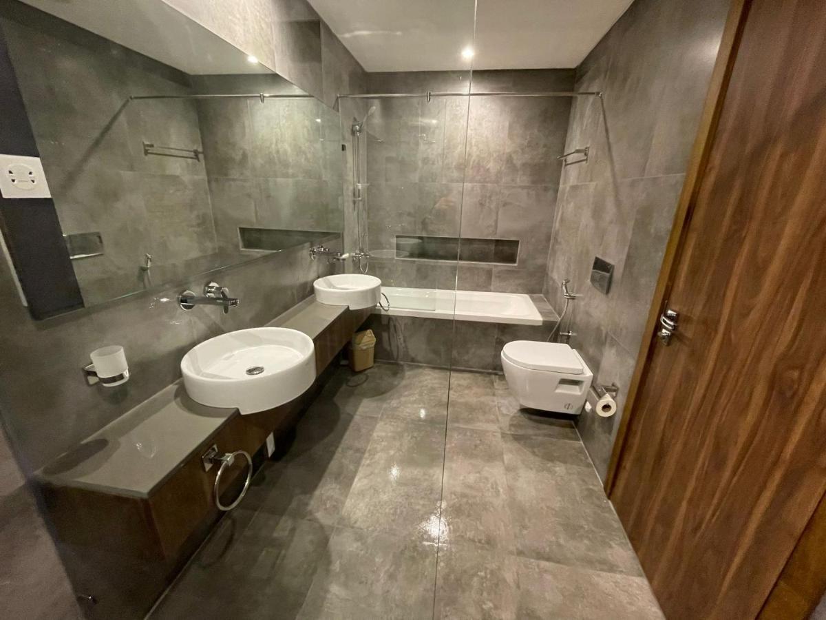Modern Heights Hotel Al-Manamah Bagian luar foto