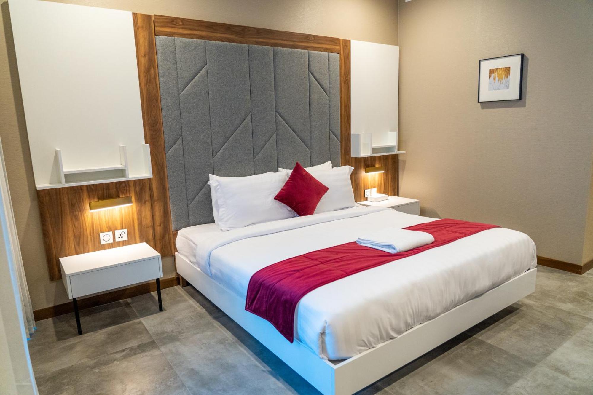 Modern Heights Hotel Al-Manamah Bagian luar foto