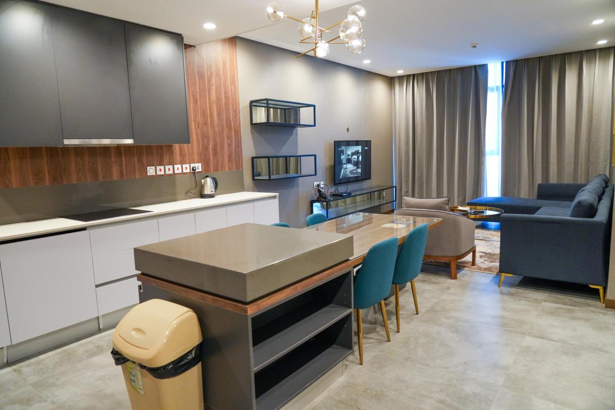 Modern Heights Hotel Al-Manamah Bagian luar foto