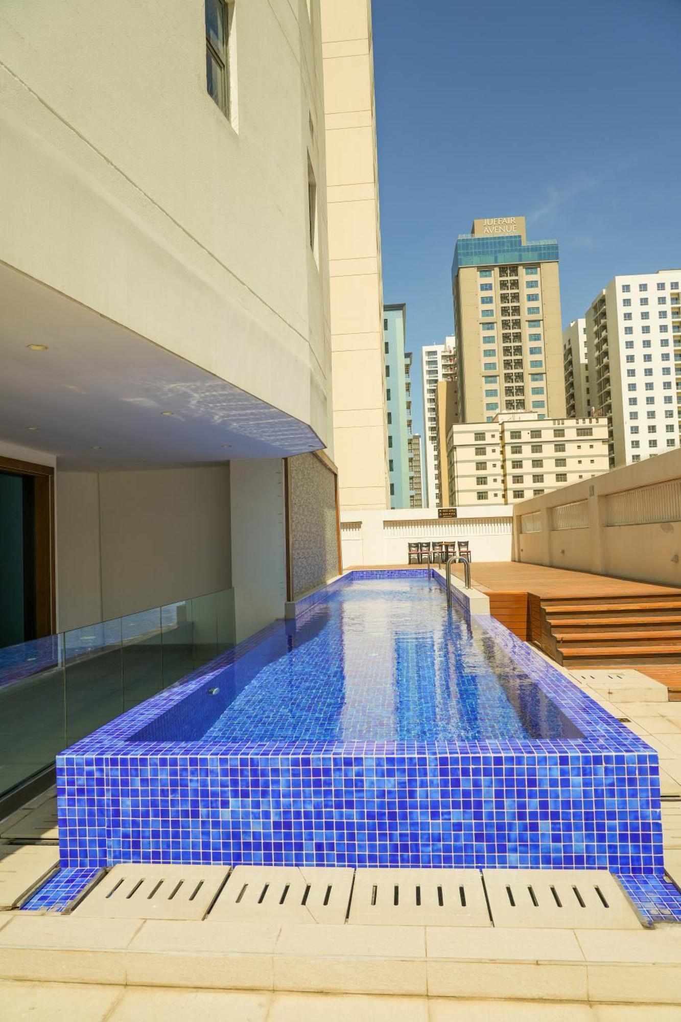 Modern Heights Hotel Al-Manamah Bagian luar foto